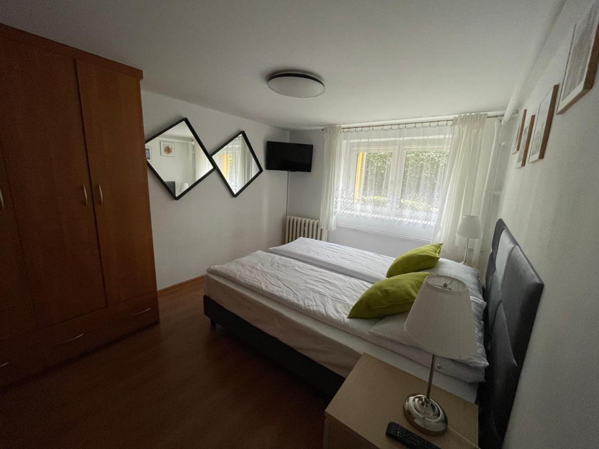 מידזיזדרויה Apartament 2 Sypialnie Z Kuchnia - 200 Metrow Od Morza מראה חיצוני תמונה