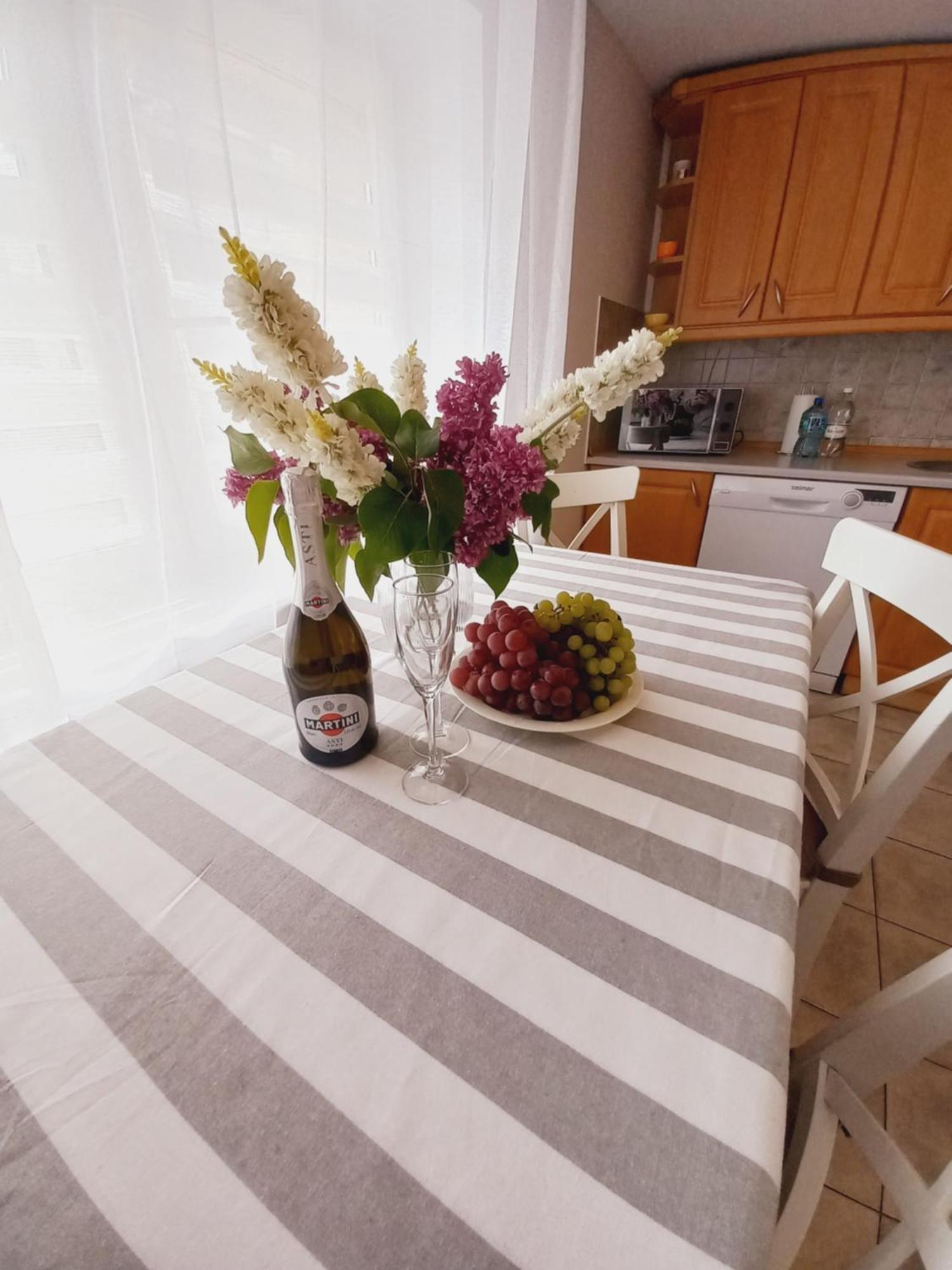 מידזיזדרויה Apartament 2 Sypialnie Z Kuchnia - 200 Metrow Od Morza מראה חיצוני תמונה
